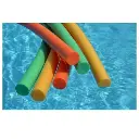 frite-de-piscine-en-mousse.webp