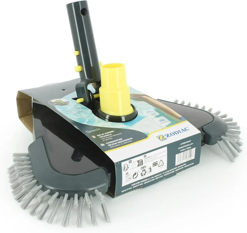 [77499] Zodiac tête d'aspirateur triangulaire équipé de 8 brosses.